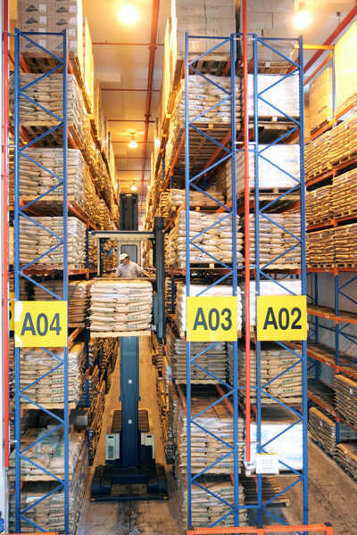 Drive-in Pallet Rack Structure