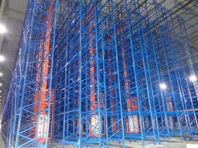 Automated Radio Shuttle Rack High Density Warehouse Storage System 2 Way Pallet Racking FIFO LIFO for Boxed Goods