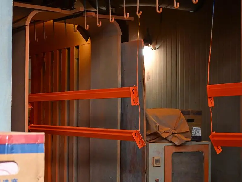 Electrostatic powder coating