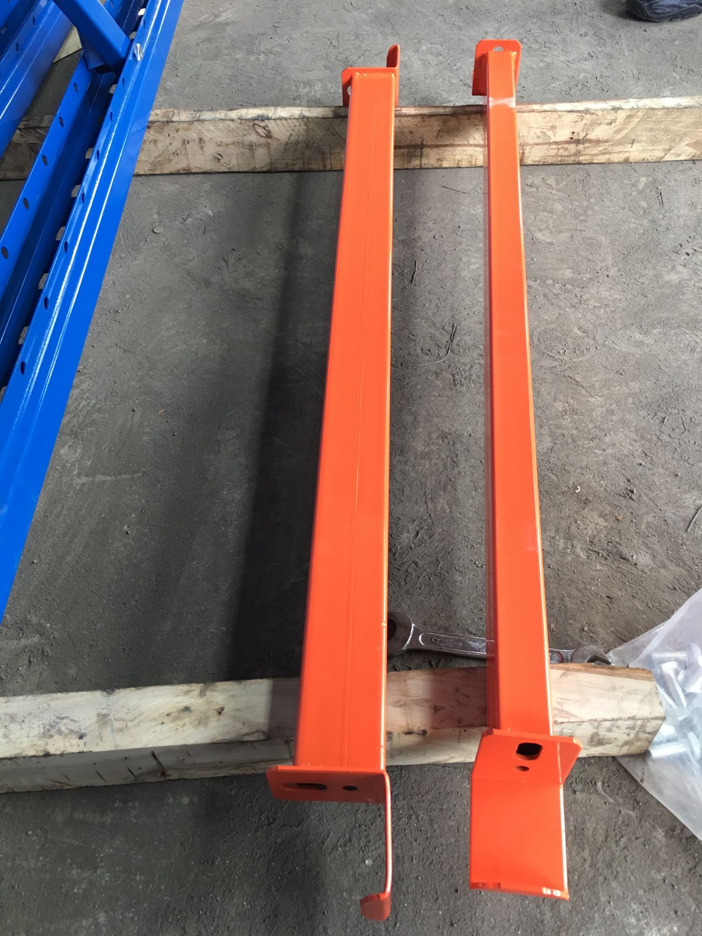 Pallet Rack Steel Feet for Pallet Rack Pallet Racking Box Beam