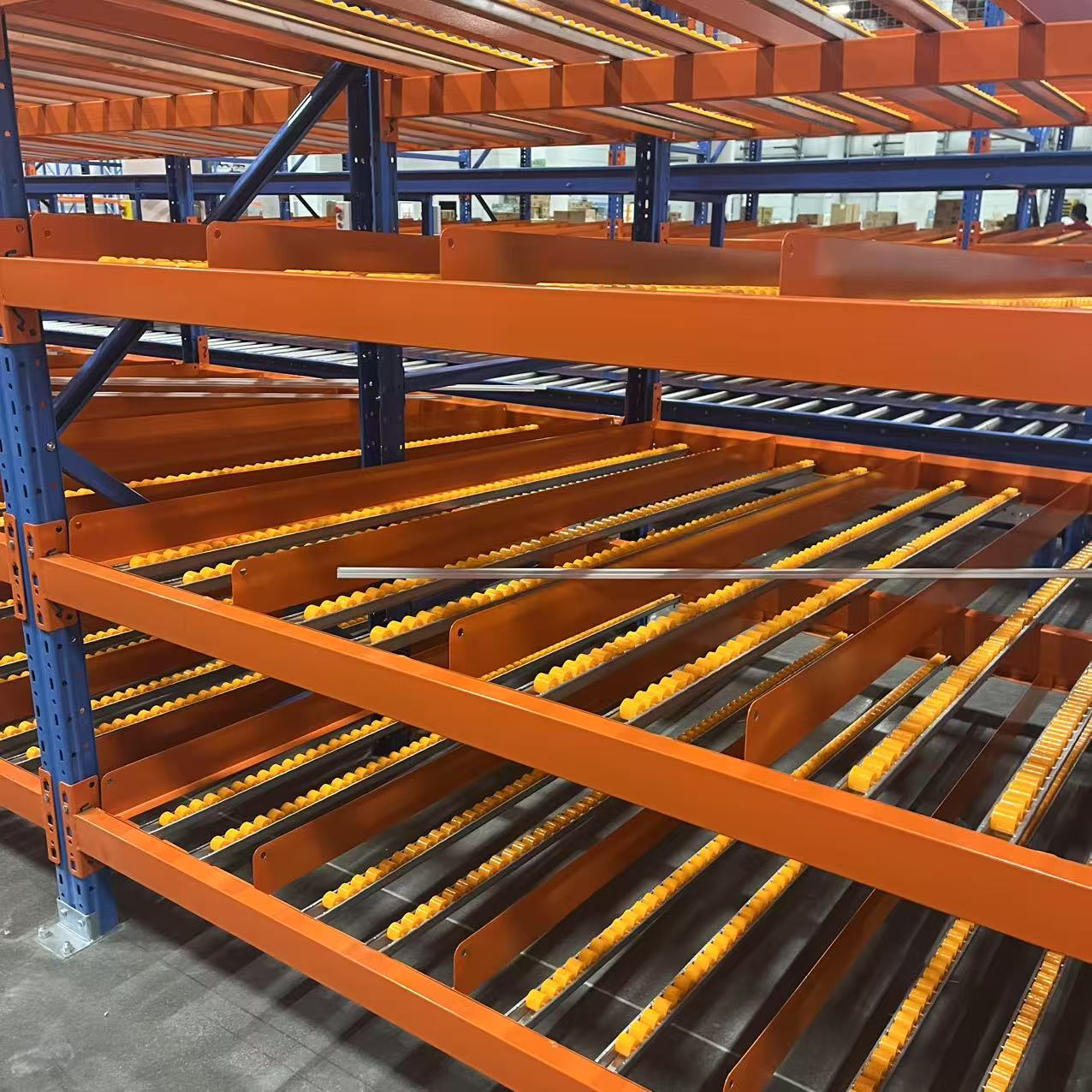 High Efficiency Durable Heavy Duty Adjustable 5-Layer Carton Gravity Flow Rack CE Certified Smooth For Distribution Centers