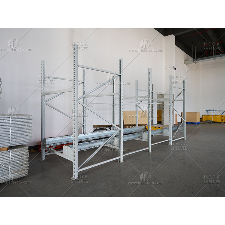 Pallet Shuttle Detail 2
