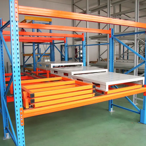 Q235 Steel Push Back Pallet Racking with Roller Track