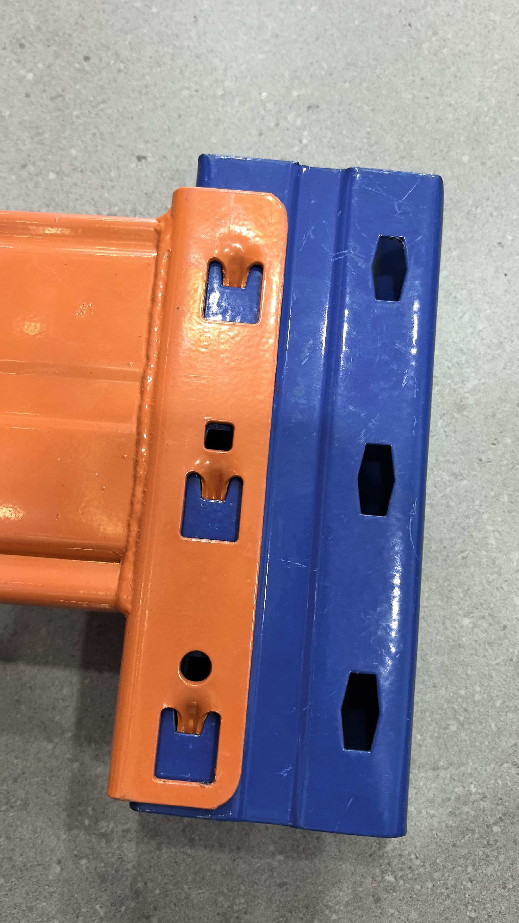 Custom Heavy Duty Racking Warehouse Storage Rack Q235B Steel For Auto Parts Logistics With 1000-4000kg Load