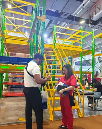 Material handling and intralogistics trade display