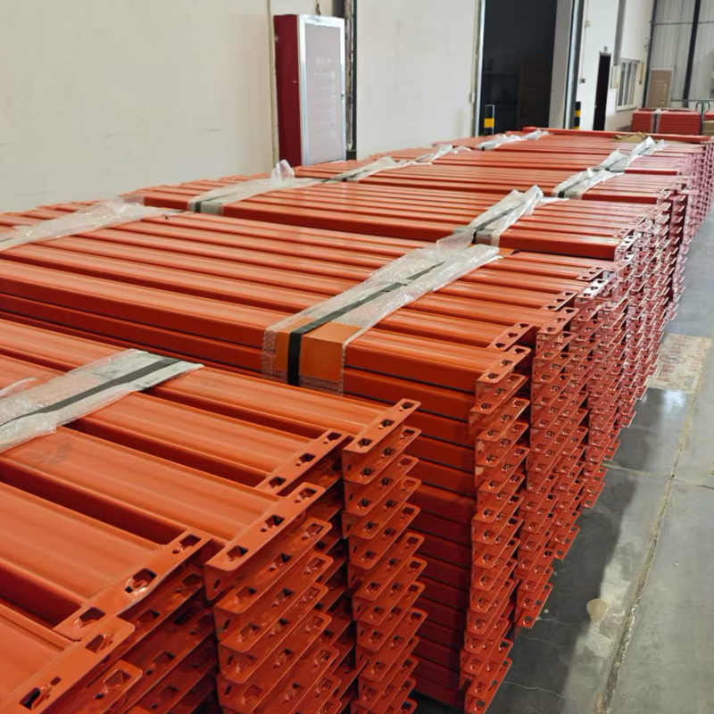 Adjustable Logistics Pallet Rack Heavy Duty Steel Storage Rack System Industrial Racks Q235B Steel for Factory Storage