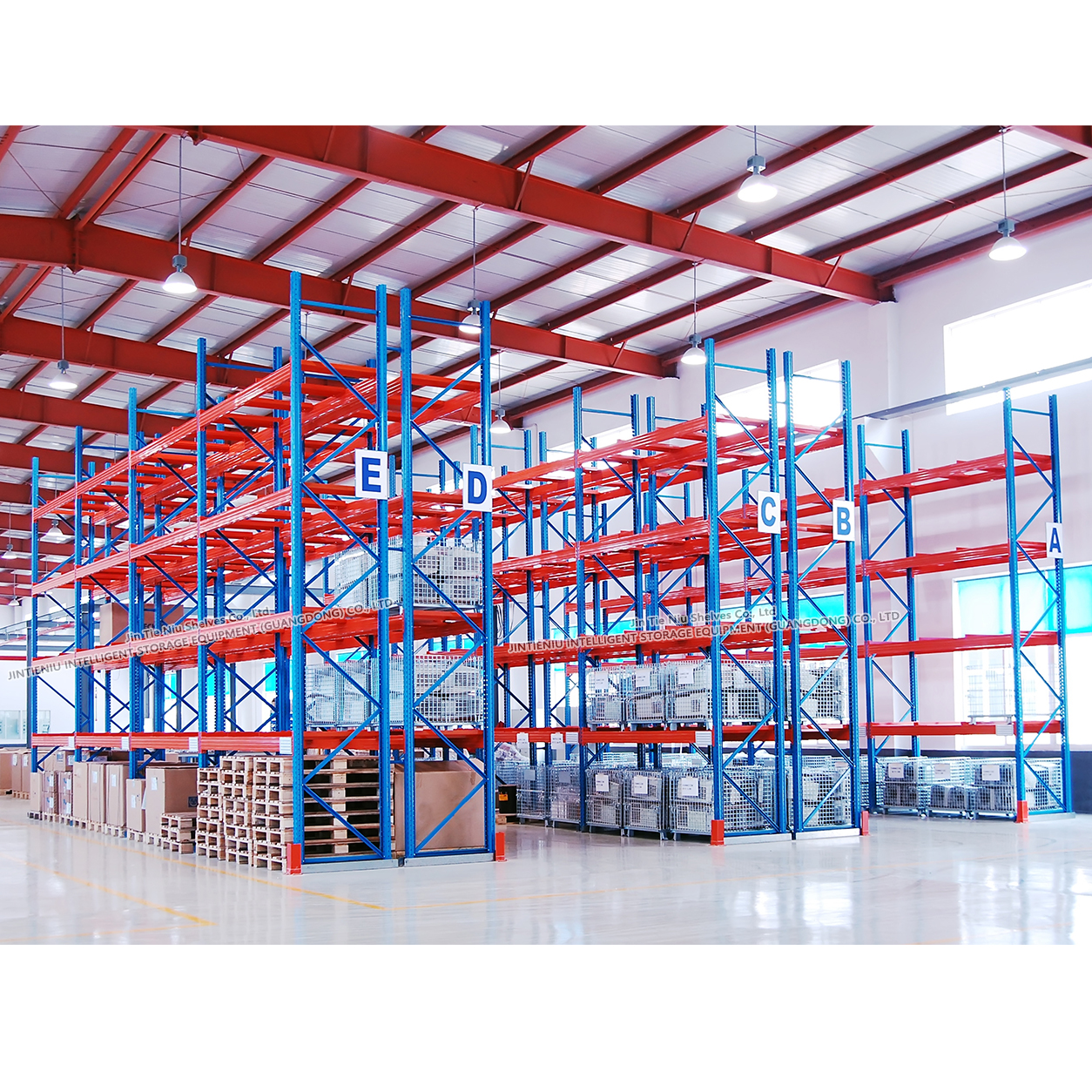 Selective Pallet Racking Industrial Warehouse Pallet Rack Heavy Duty Cold Storage Supplier 4 Loading Levels 500-3000kg Factory