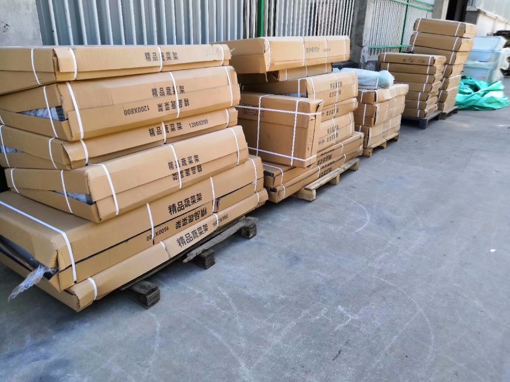 Carton and Wooden Case Packaging