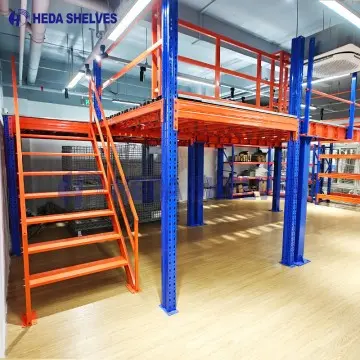 Structural steel mezzanine floor for warehouses